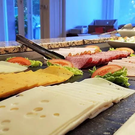 Mingarden Hotel 4*